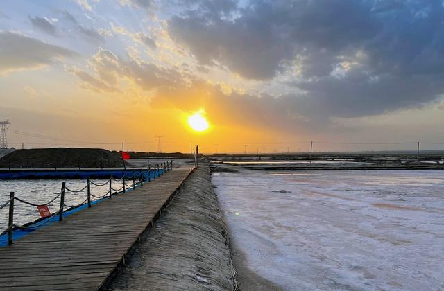 定边盐池，来早了的景点（盐池夕阳）