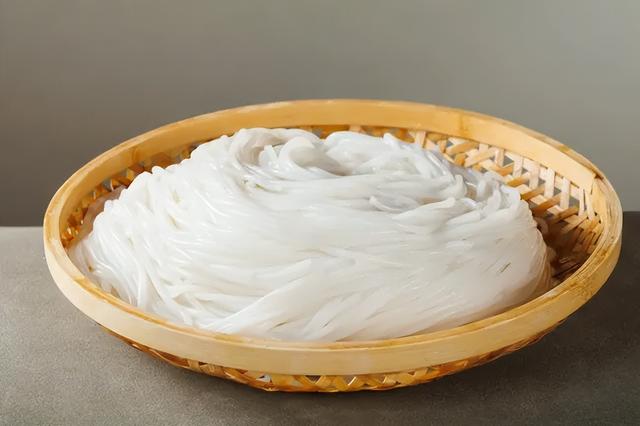 米线免费送！来蒙自赶街啦