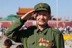 军人敬礼分为几种？很多人还不清楚，看完你就懂了图片