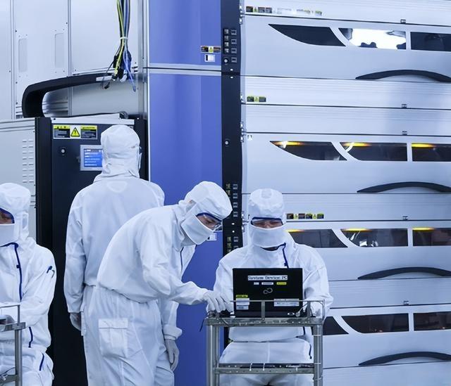 全球通告！谁帮日本就追究谁	，两招打懵日本。