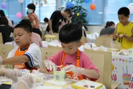 漳浦供电：开展“亲子时光 甜蜜共享”蛋糕DIY活动图片