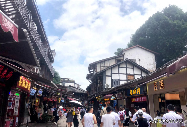 古街古镇烂大街都一个样？别急着吐槽！这正是文旅憋的大招！