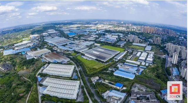 自贡航空产业园喜事连连！500架飞行器出口，小鹰-700取得合格证