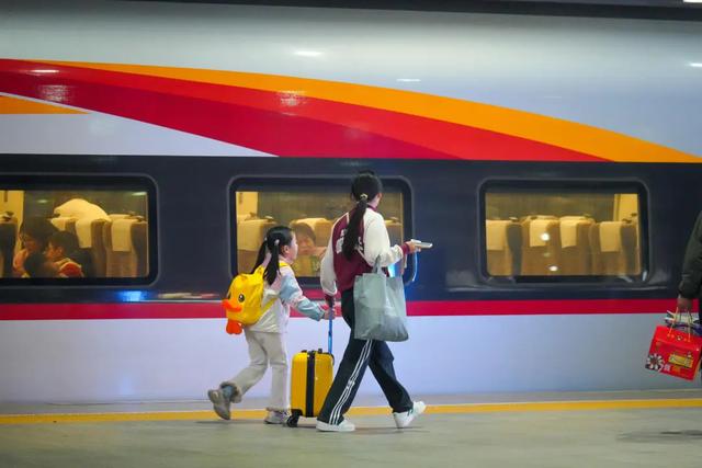 热度“爆”了!四川秋假成绩单出炉!