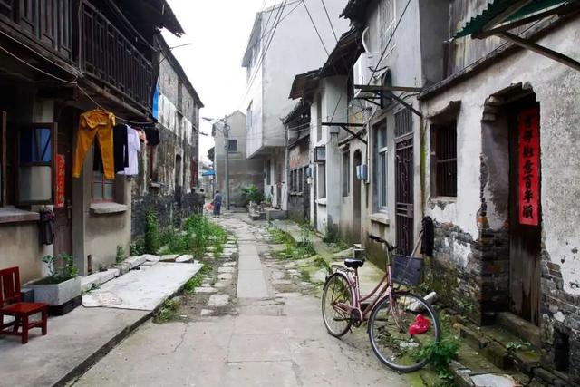 宝堰：古巷藏风华