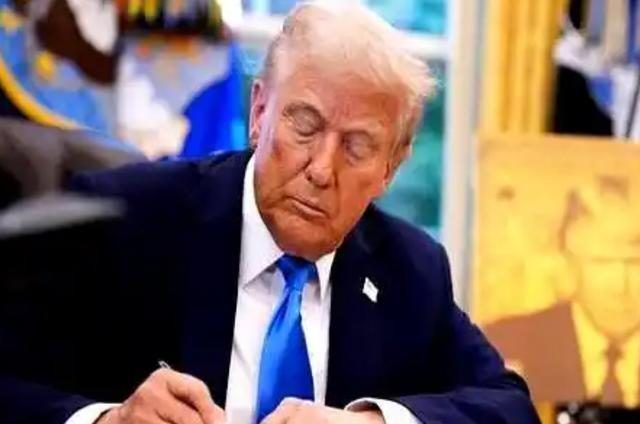 特朗普知道，美国真正的头号敌人，已经不再是中国或俄罗斯