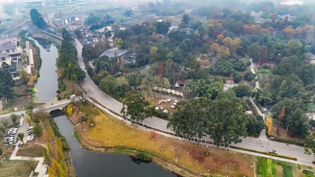 晒太阳~从从容容逛公园赏美景