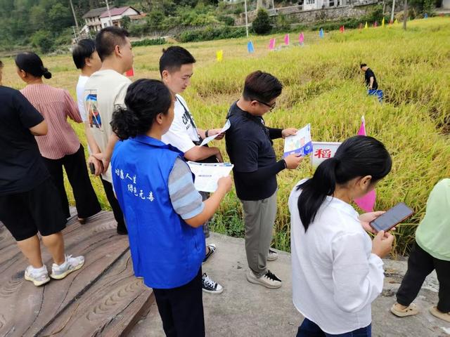 船溪乡开展京昆船溪古驿站旅游暨禁毒宣传活动