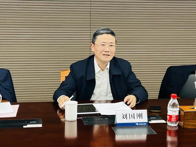 云南400亿央企换届，去年人均薪酬51万元