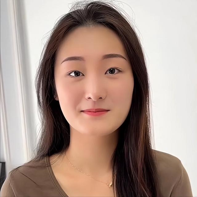 大衣哥做梦都没想到	，离婚四年后，前儿媳陈亚男还是不愿放过自己