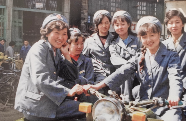 毛主席逝世后，他的机要女秘书神秘失踪，再见竟被关在“审讯室”
