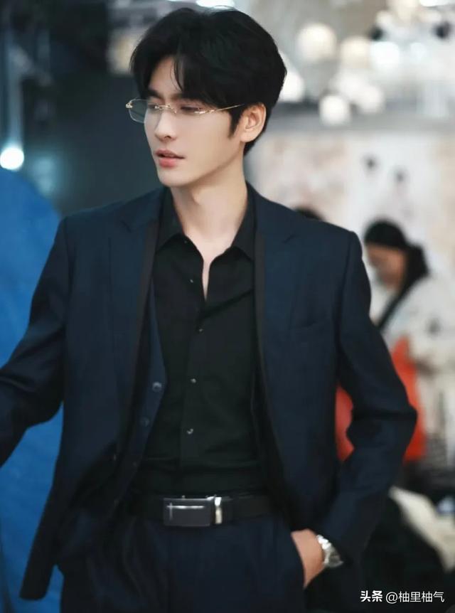 现在最火的短剧男演员 要演技有演技 要颜值有颜值 要气质有气质