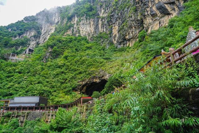 比黄山人少，比泰山秀美，7处小众爬山圣地，山野风光绝佳