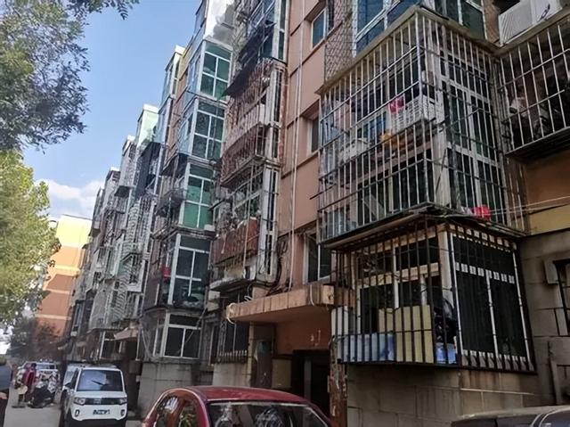 李嘉诚预言已应验？若无意外，2026年楼市或将面临3大转变