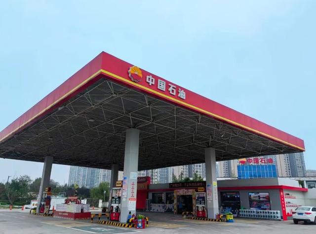 跟着央视打卡！沉浸式赏秋自驾攻略请查收~还有加油站专属福利