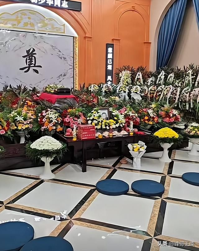 老父亲去世12天，人情世故、江湖地位，在杨家人身上体现淋漓尽致