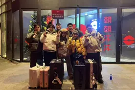 和平区朝朝沐沐洗浴中心提升旅客服务体验，开通免费接机接站绿色通道图片