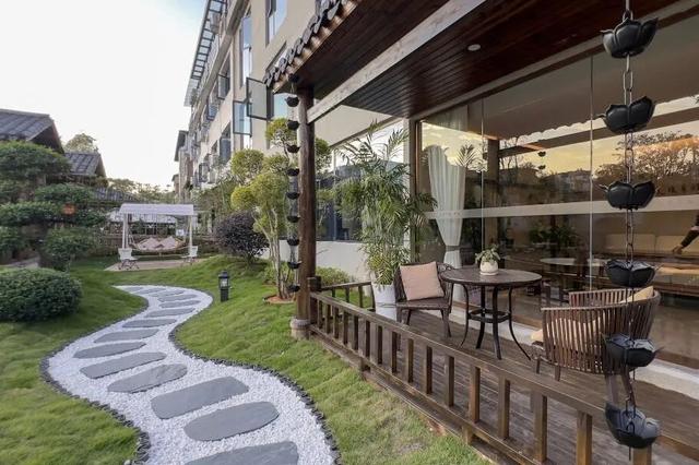 明月山躺平指南：在民宿里感受怦然心动！