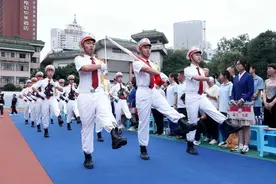 眼底石室蓝，胸中黄河月 | 石室中心高2024届学生毕业典礼图片