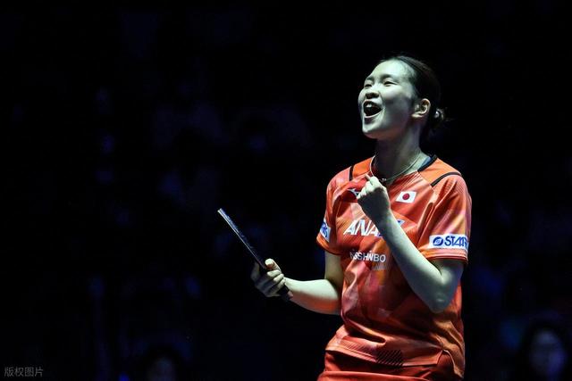 WTT横滨冠军赛：国乒8人晋级单打八强！孙颖莎3-1逆转桥本帆乃香