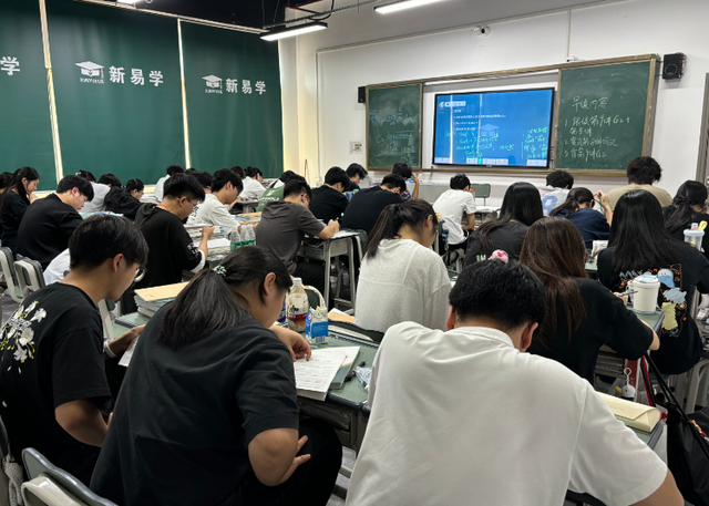 可以只参加春季高考（依学考），不参加夏季高考吗？要如何报名？