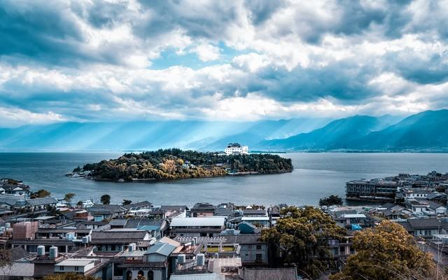 心理学发现：越孝顺的子女，父母反而越偏心？原因很现实。