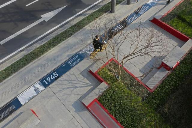 发现·公园城市 | 回家路上的露天“博物馆”