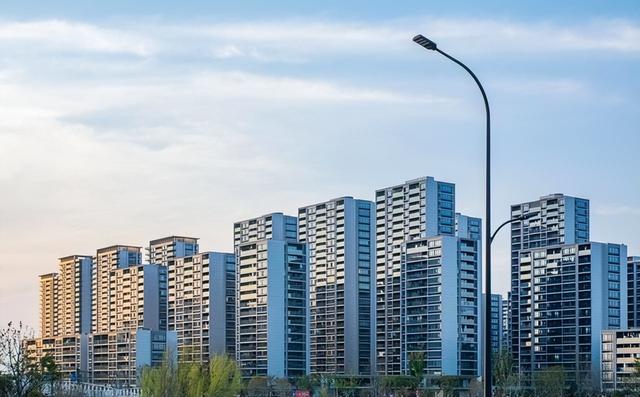 人口告别世界第一？二孩催生无效后，国家终于向住房出手了