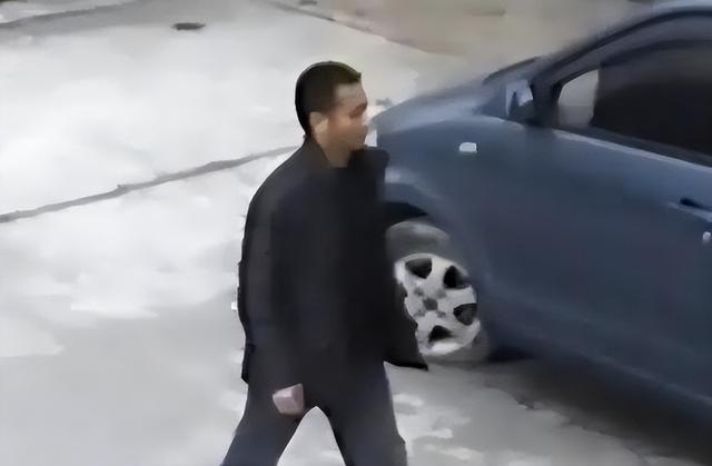 中国首位被注射死刑亿万富翁，临死前挣扎：我捐495亿，饶我一命