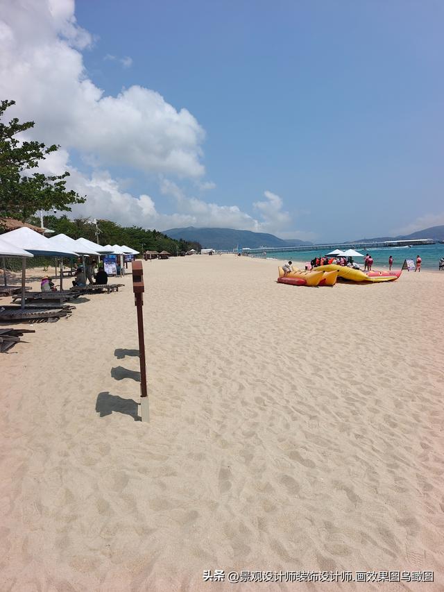 海南省三亚市亚龙湾海滩