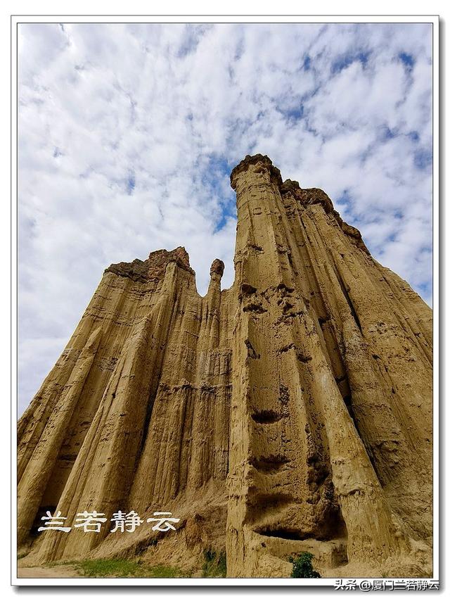 云南楚雄：元谋浪巴铺土林的地质奇观（含攻略）