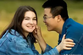 乌克兰美女嫁福建农民，战争爆发感恩中国接回国，如今成人生赢家图片