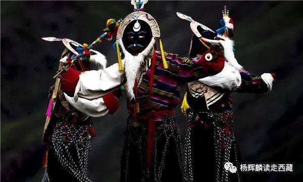 昌都•察雅，资源非常丰富，平均海拔3500米