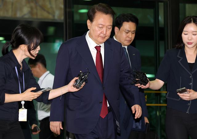 李在明拿尹锡悦没办法了吗