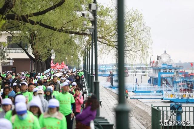 哈尔滨徒步“天花板”来了!新晚报万人徒步嘉年华团队预报名开启——
