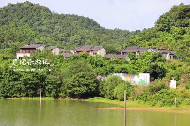 浙江宁波城西的骑行绿道，沿途湖光山色美不胜收，近10个驿站更美