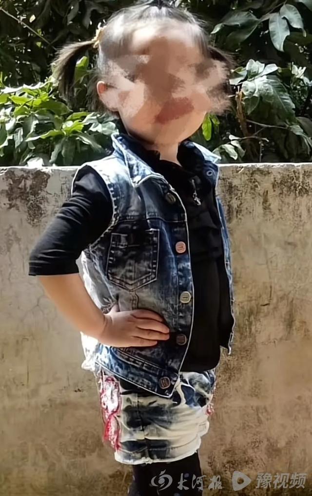 继母维持死刑!莆田12岁女孩被虐死:遭继母拘禁卫生间虐待17天,生父知情不救反提供1600片泻药