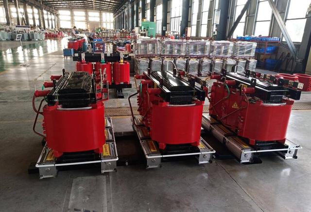 马斯克预言成真！中国变压器出口暴涨，欧美高价求购仍一货难求