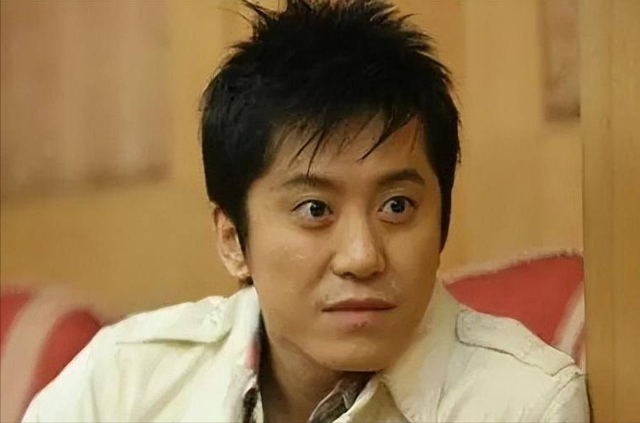 他8次上春晚，作死被捕入狱，今56岁无人问津，老搭档也断了联系