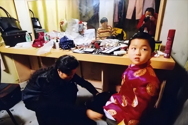 屡教不改？李天一出狱仅2年，恶心一幕发生，李双江夫妇皆受牵连