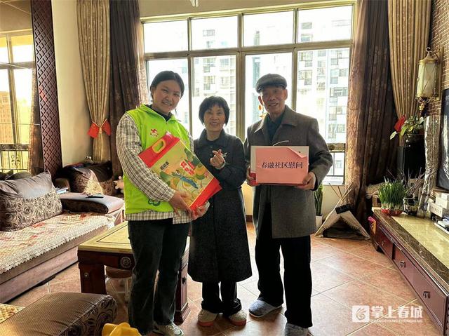 寻找旅居云南的100个人·昆明篇｜重庆姑娘李永春扎根社区的青春叙事