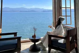 【干净的生活碎片文案】人静，物简，心安，岁月浅浅，人生慢慢。图片