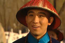 李卫首次回京，老四为何让他去找邬思道？这是一次重大的职场危机图片