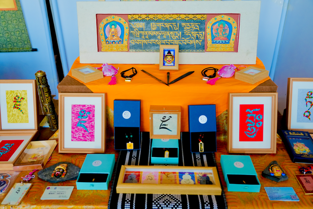 视觉丨千里赴约话“甜”意 甘孜非遗好物受热捧