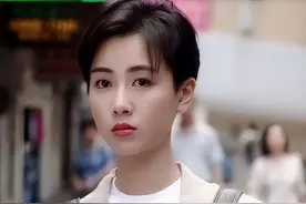 “短发女神”袁洁莹，一生未婚，青春期的叛逆冥冥之中埋下的因果图片