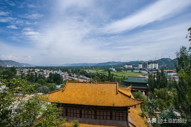 第40，青海西宁扎麻隆凤凰山，九天圣都，昆仑文化的龙头景点