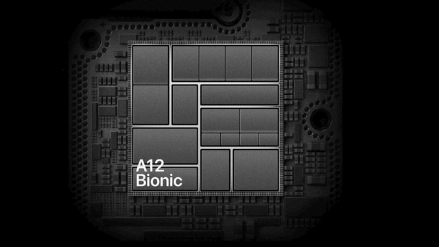 iPhone 17 发布前夜，这款 7 年前的 iPhone 突然爆火涨价