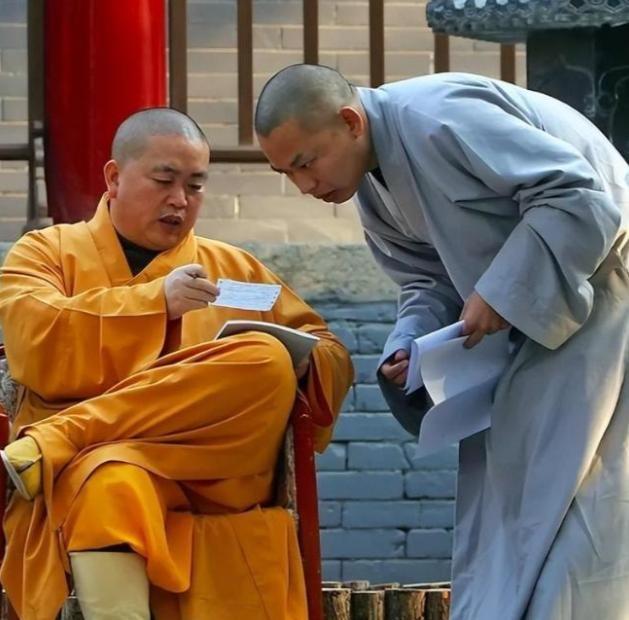 局面突变？释永信被带走仅7天，四大名人挺身而出，愿为其养老