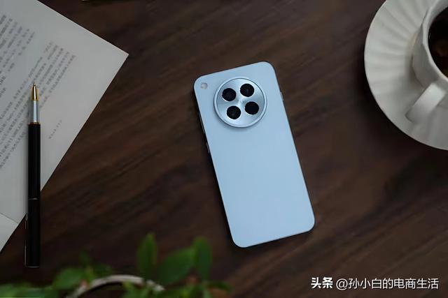 差价200元，OPPO Find X8S和vivo X200 Pro mini谁才是小屏之王？