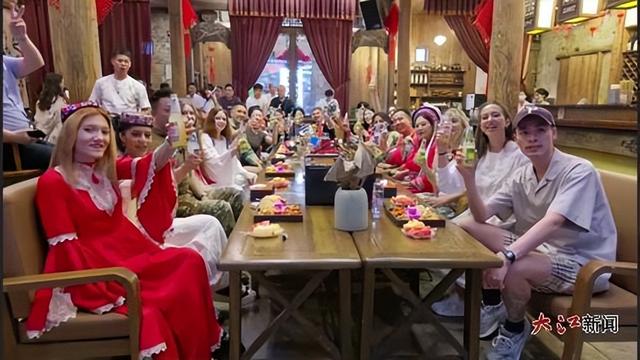 江西风景走向世界！上饶火车站一周接待500多名国外游客